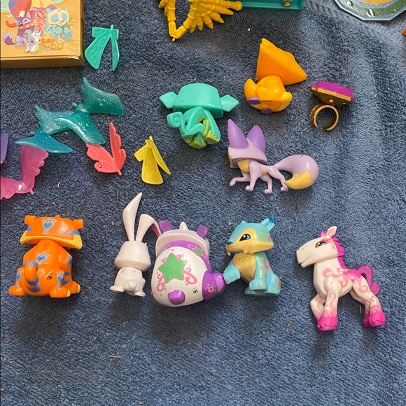 ANIMAL JAM - Picture 3 of 4